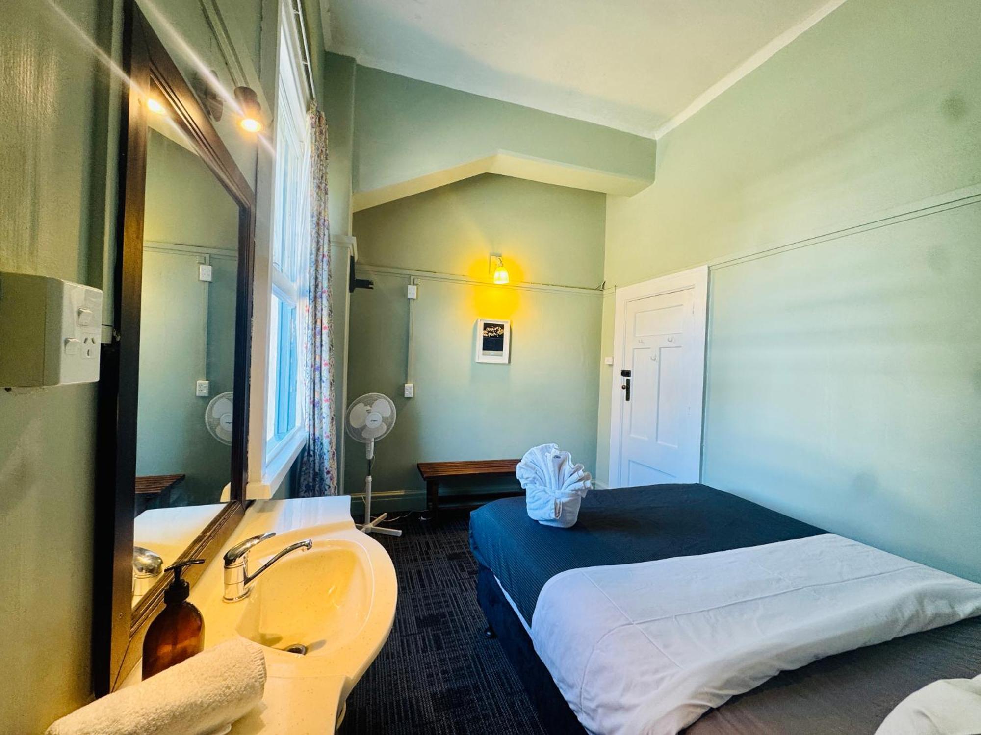 Crashpalace Backpackers Napier Esterno foto